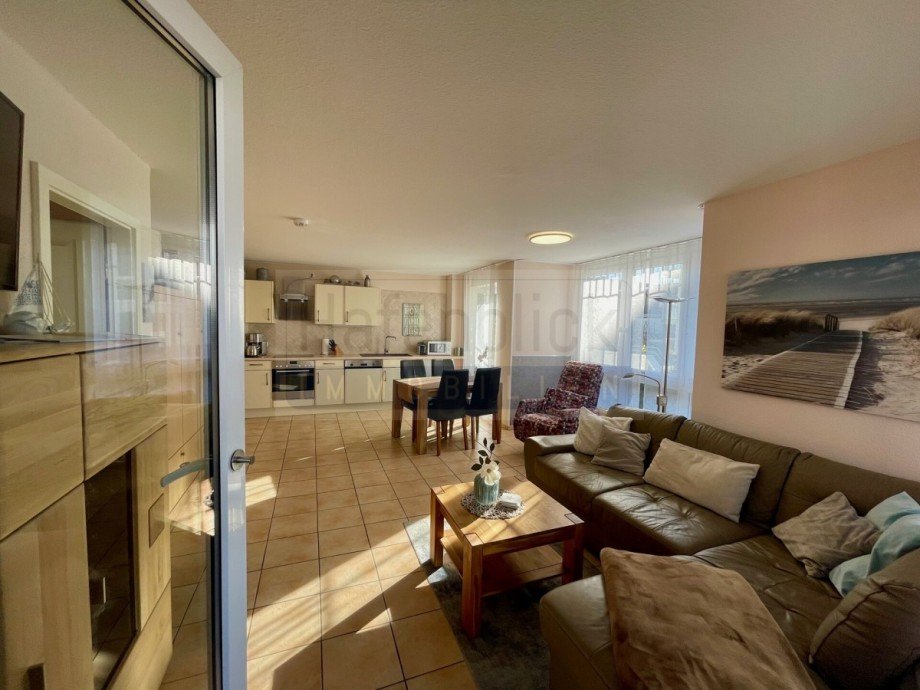 Wohnzimmerblick Terrassent�r Erdgeschosswohnung Scharbeutz