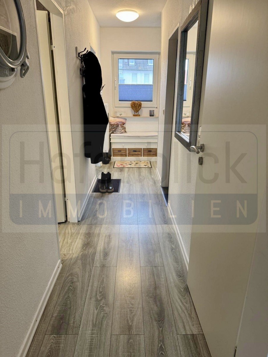 Flur Erdgeschosswohnung Gr�mitz