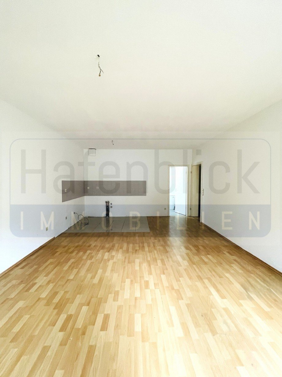 Wohnzimmer mit offener K�che Erdgeschosswohnung Hamburg