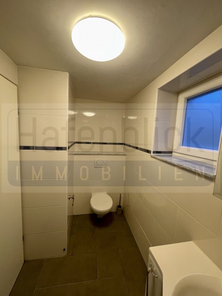 Toilette-Duschbad 2 UG Bungalow Schashagen-Bliesdorf