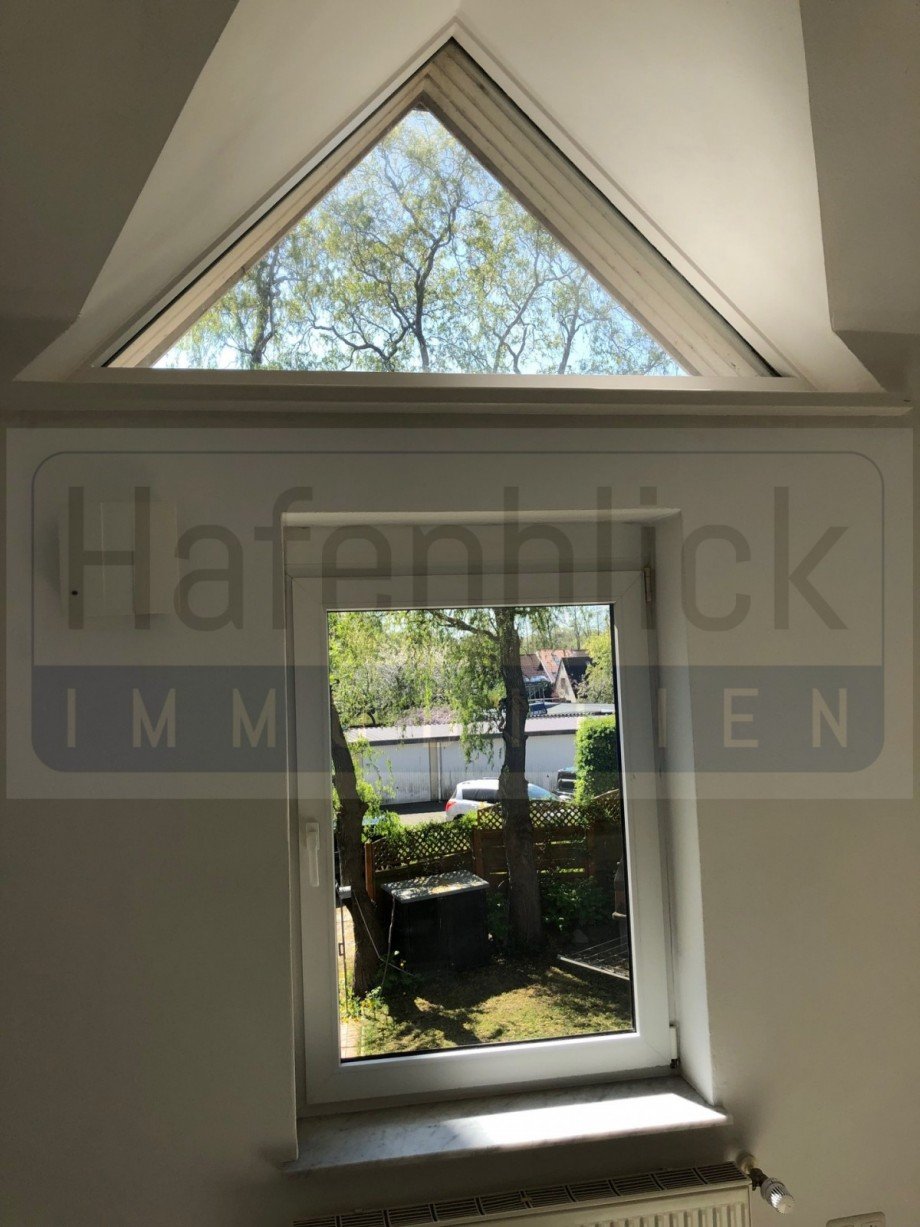 Blick aus dem mittleren K�chenfenster Wohnung Kiel / Pries
