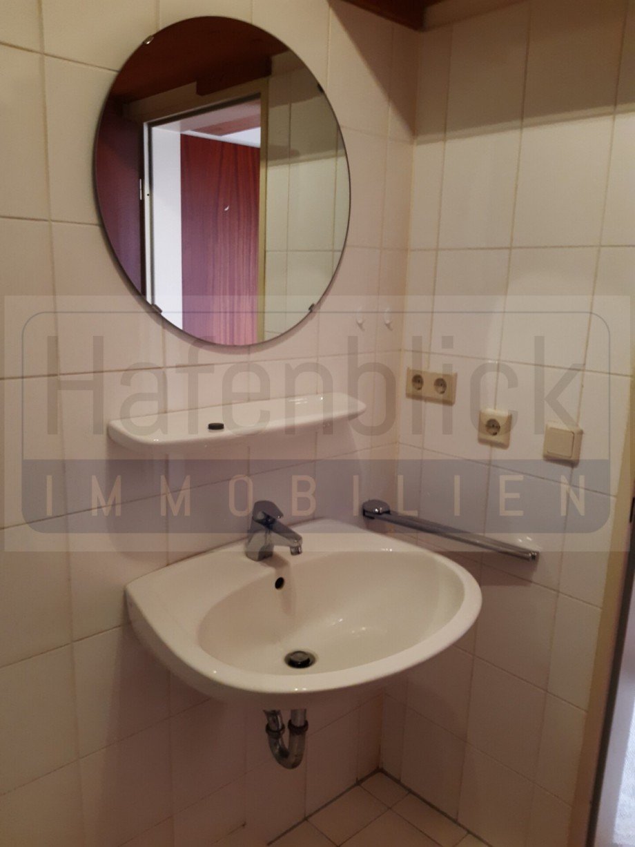 Waschbecken Duschbad Wohnung Glinde