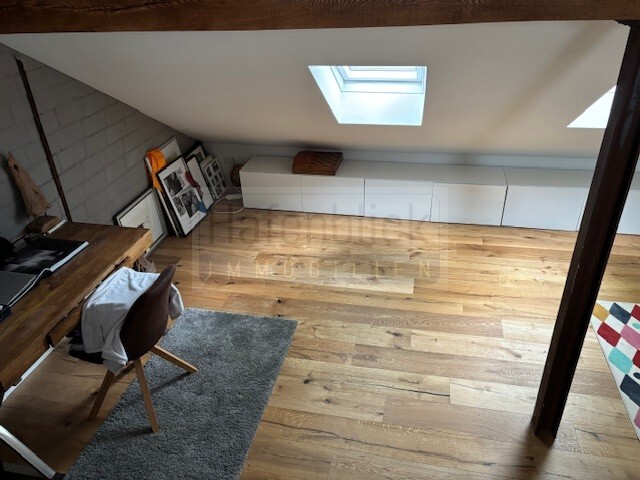 Helles Arbeitszimmer.DG Reihenhaus Ammersbek