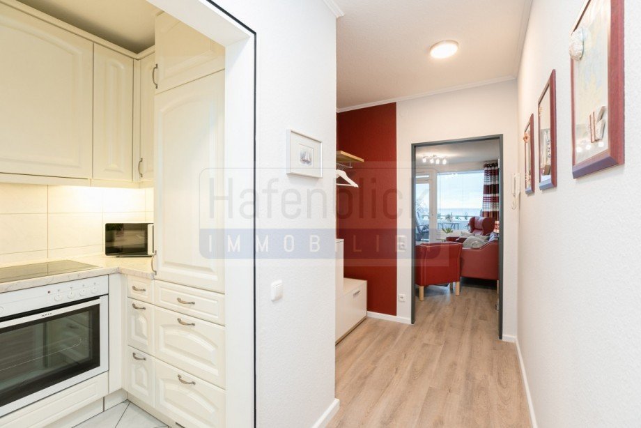 Eingangsbereich Durchblick Etagenwohnung Gr�mitz