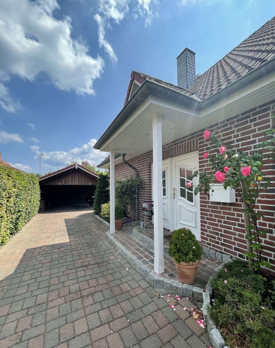 Hauseingangst�r Einfamilienhaus Scharbeutz