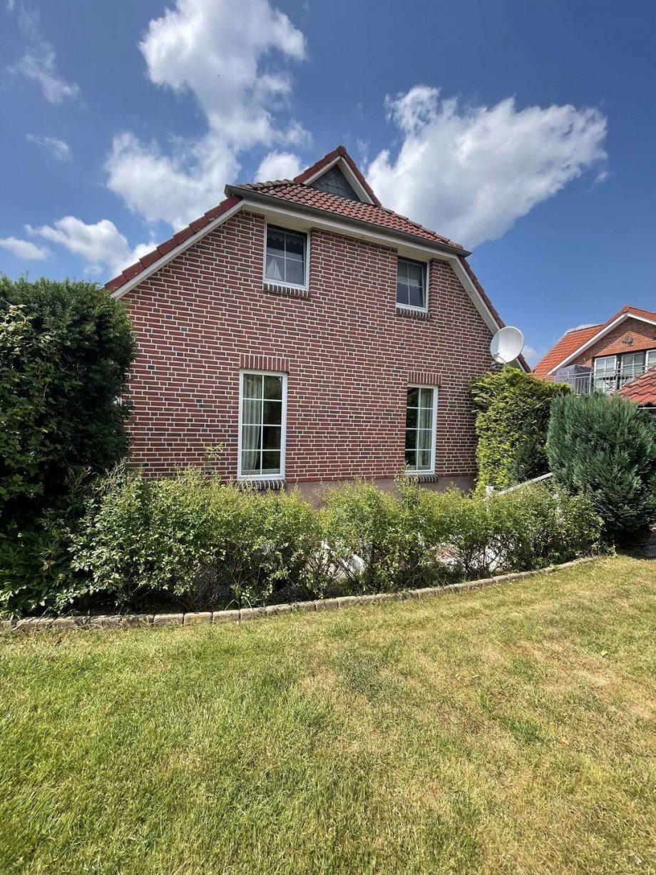 Hausr�ckseite-Eingang Ferienwo Einfamilienhaus Scharbeutz