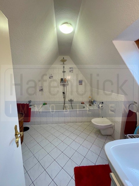 Vollbad DG Etagenwohnung L�beck / Travem�nde