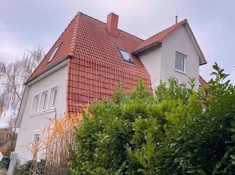 Hofseite Mehrfamilienhaus Heikendorf