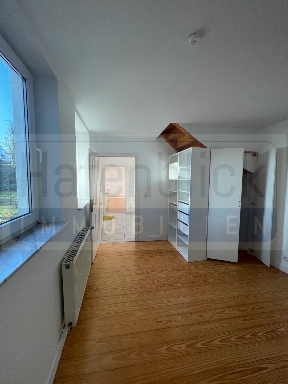 Durchblick kleines Zimmer EG Einfamilienhaus Kiel / Pries