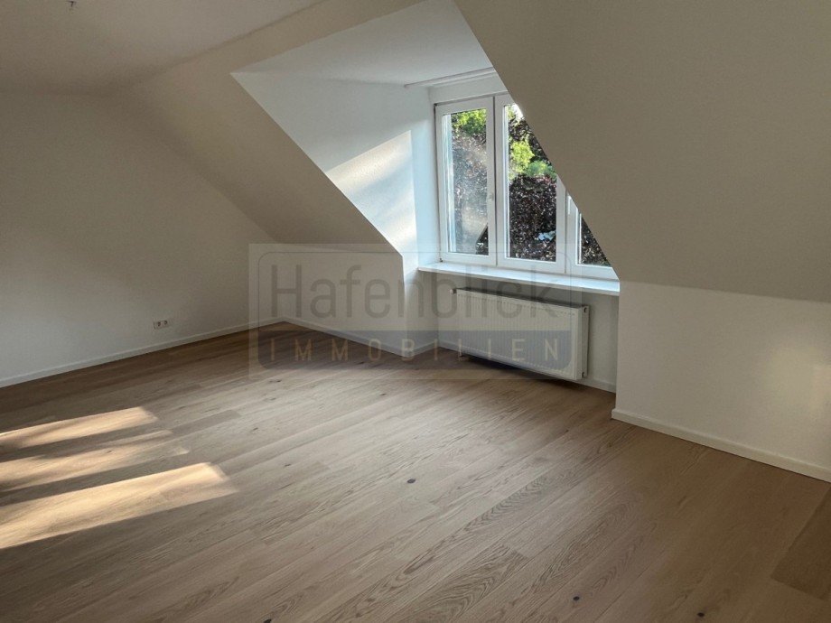 Wohnzimmer sonnig Etagenwohnung Reinbek