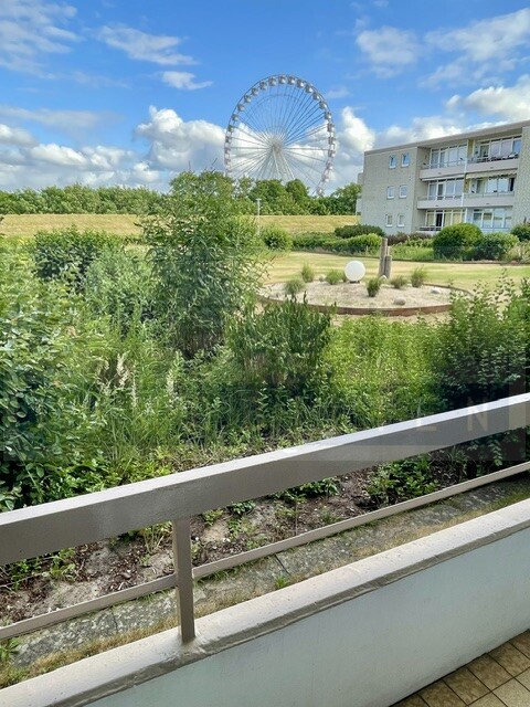 Blick auf das Riesenrad vom Balkon Etagenwohnung Gr�mitz