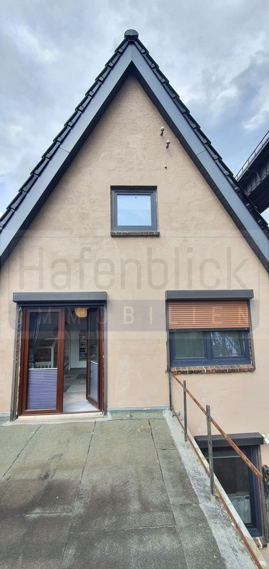 Hausansicht von der Dachterrasse Einfamilienhaus Rendsburg