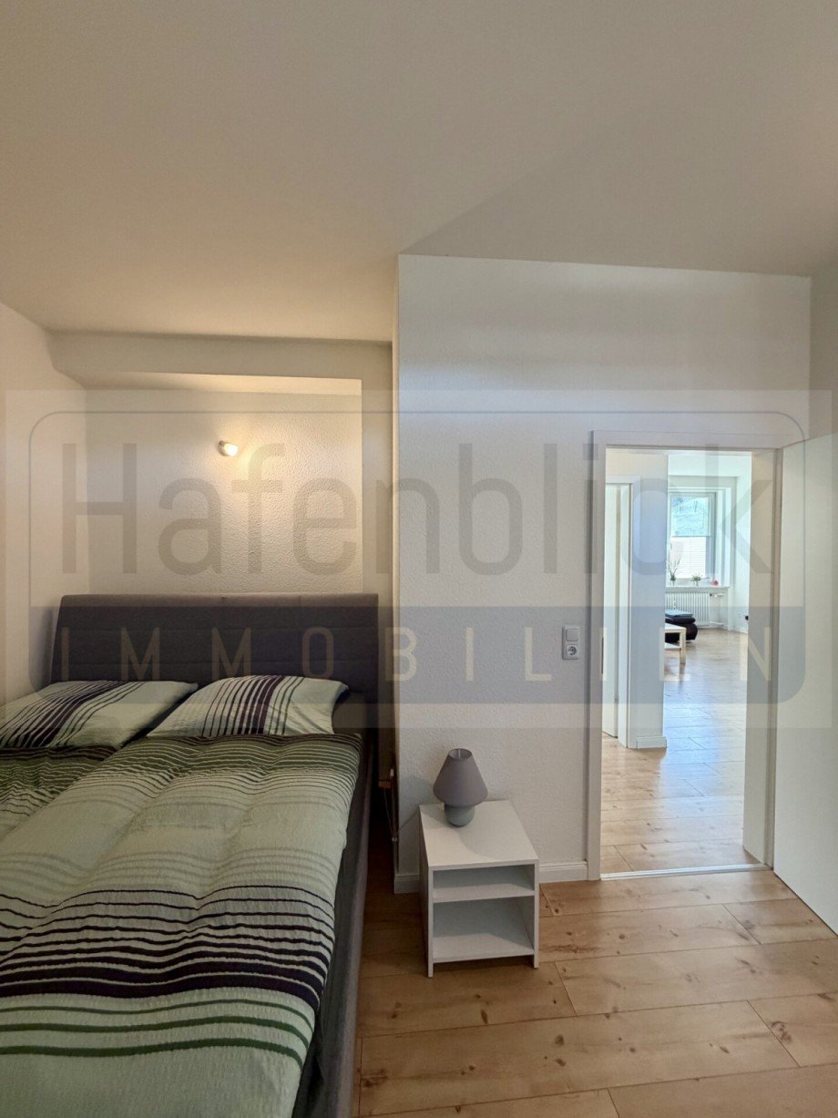 Durchblick Schlafzimmer EG Mehrfamilienhaus L�beck