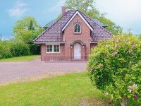 Hauptbild Freistehendes Einfamilienhaus auf Eigenland in Lübeck