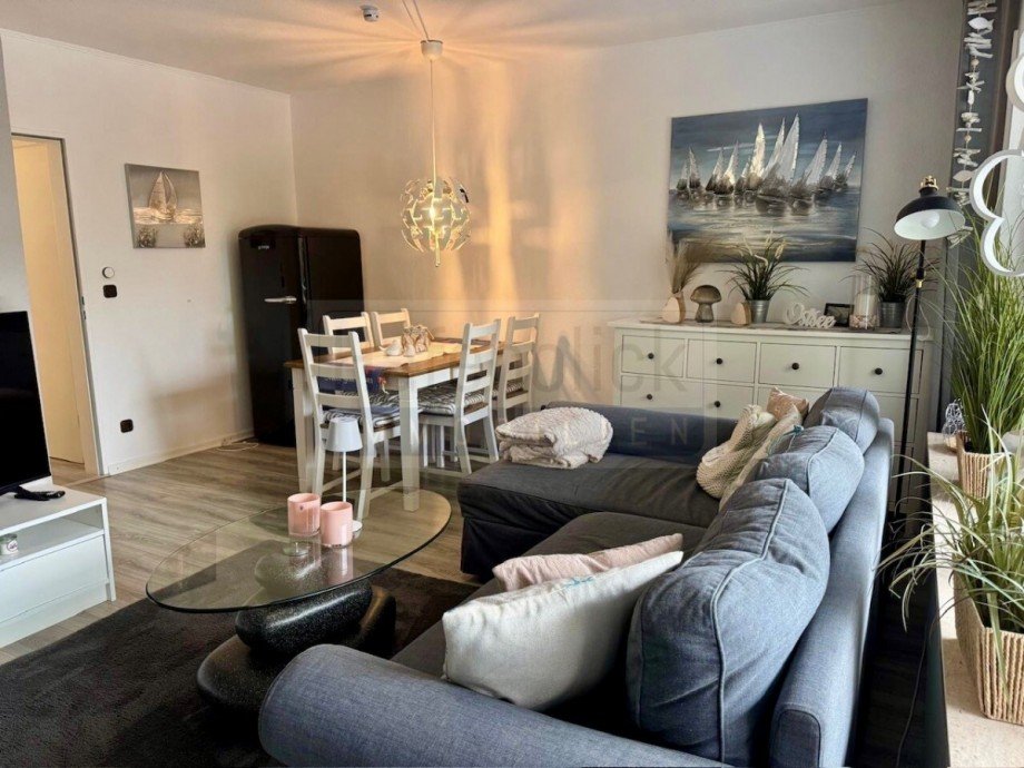 Wohnzimmer (2) Erdgeschosswohnung Gr�mitz