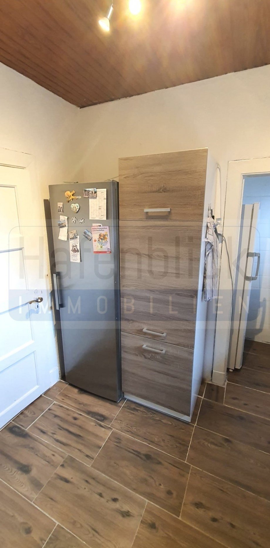 K�hlschrenk/ K�chenecke Einfamilienhaus Rendsburg