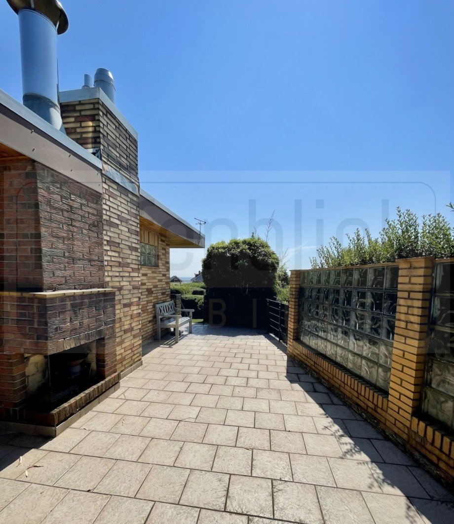 Terrasse mit Kamin-Grill-Meerblick Bungalow Schashagen-Bliesdorf