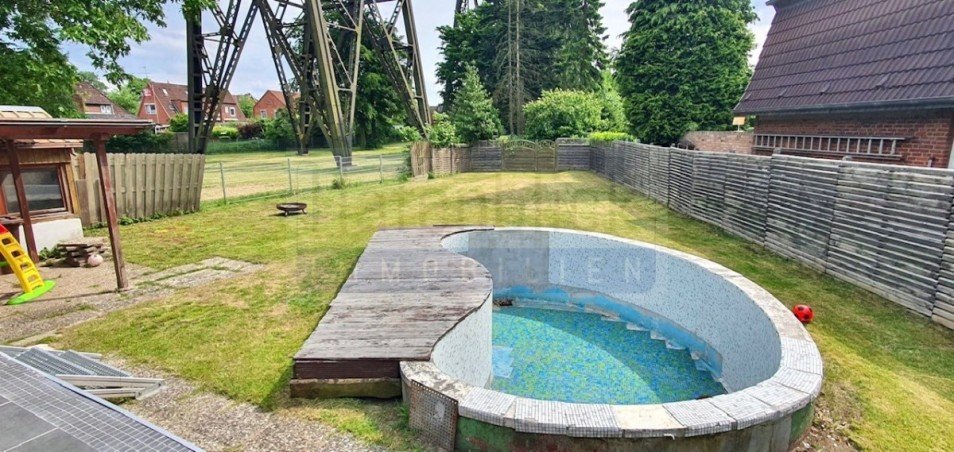 Garten mit Pool Einfamilienhaus Rendsburg