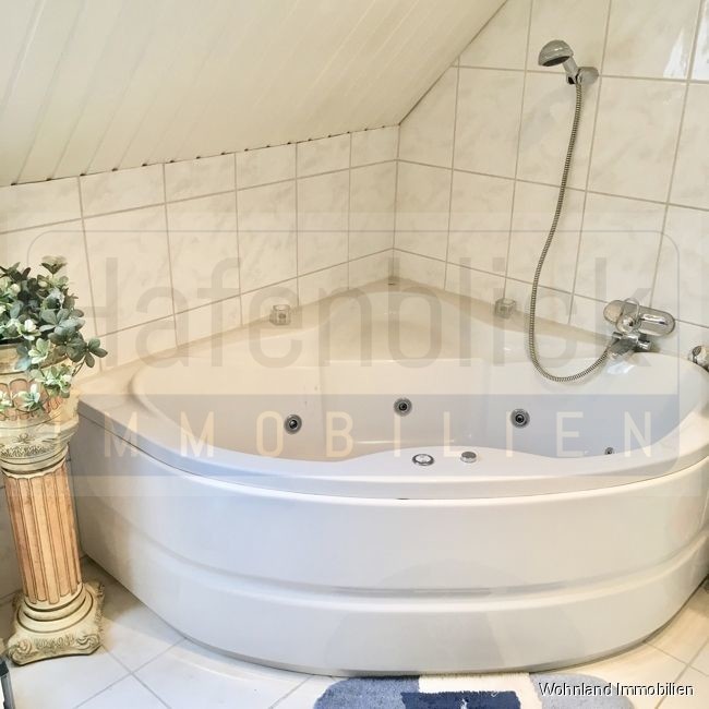 unser Haus 32 (1) Grundst�ck Ammersbek