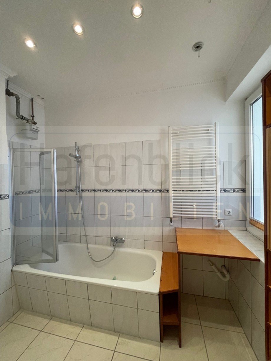 Vollbad Wohnung Kiel / Pries