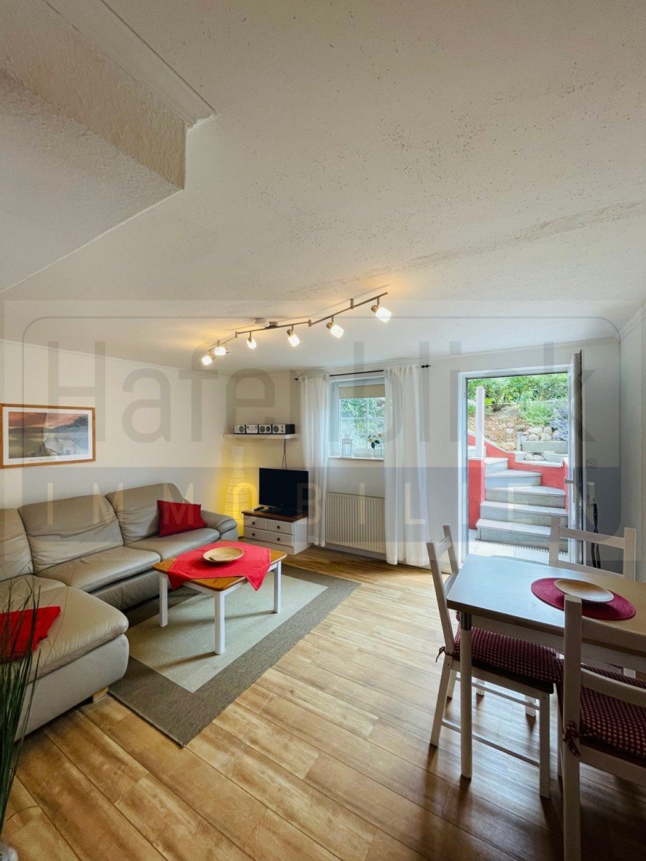 Souterrain.Wohnzimmer mit Terrassent�r (2) Einfamilienhaus Scharbeutz