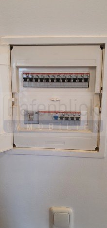 Sicherungskasten Top Lage-Wasserblick ! Sanierte 4-Zimmer-Altbau-2 Balkone-Denkmalschutz Abschreibung