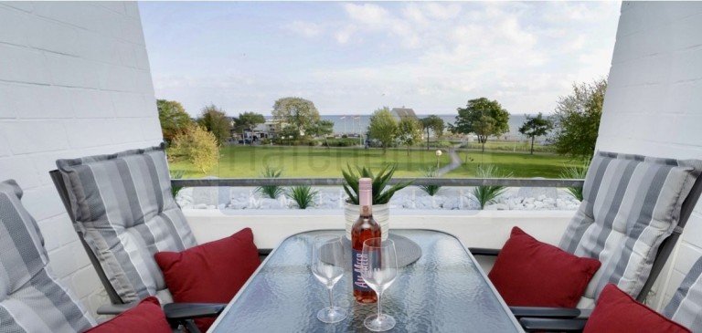 Meerblick vom Balkon Gr�mitz Etagenwohnung Reserviert ! Exklusive Eigentumswohnung mit Ostseeblick in absoluter Toplage von Gr�mitz