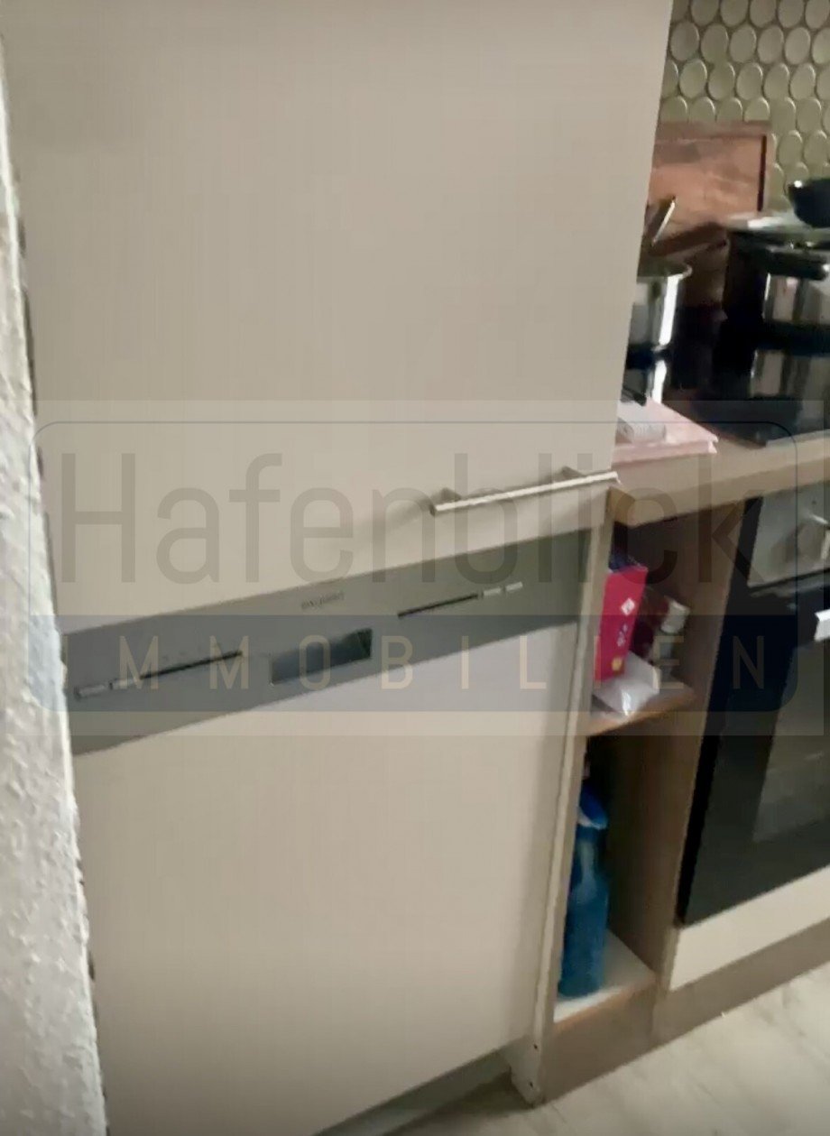 sp�hlmaschiene.K�che Etagenwohnung Kiel / Holtenau