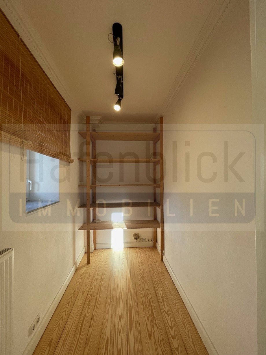 Abstell-Kleiderkammer Wohnung Kiel / Pries