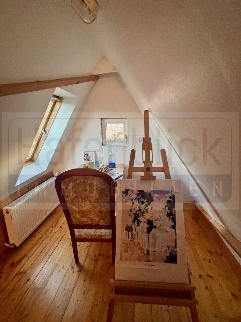Gem�tlicher Spitzboden Mehrfamilienhaus L�beck