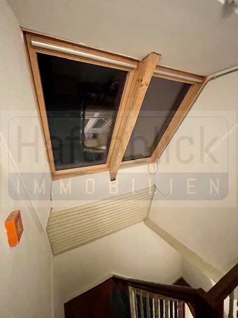 Dachfenster Treppenhaus Mehrfamilienhaus L�beck