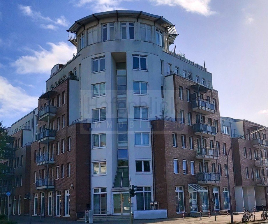 Stra�enseite Fassade Erdgeschosswohnung Hamburg