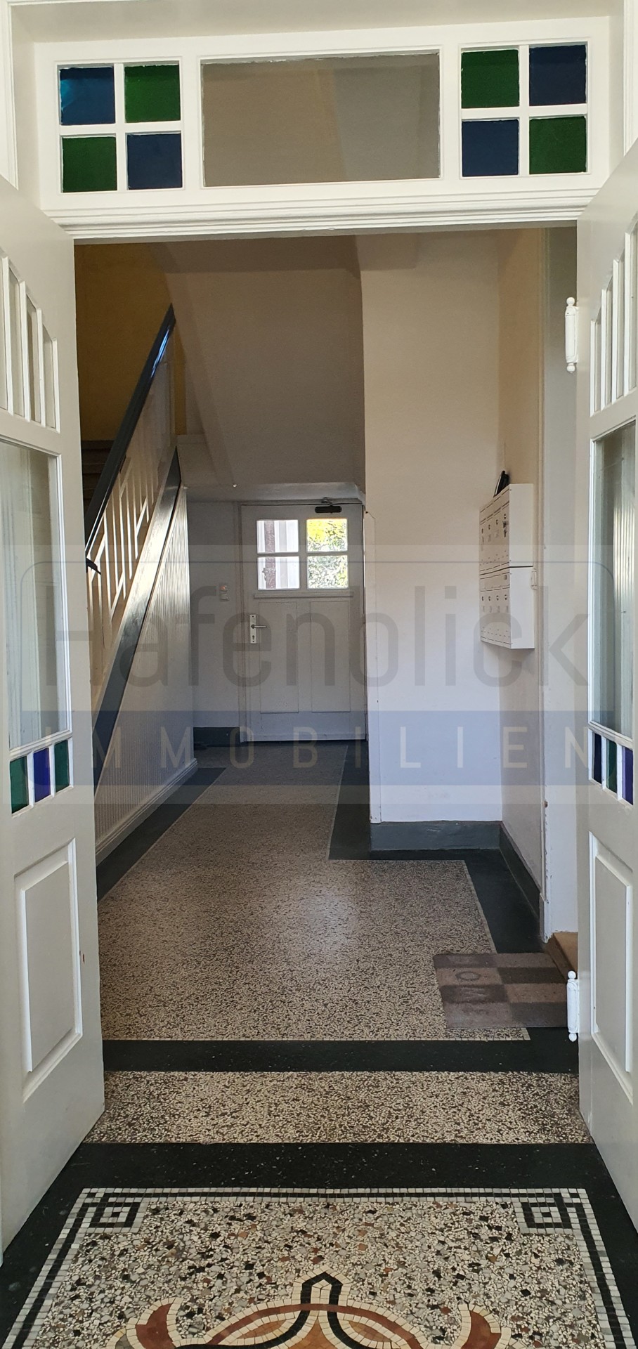 Hauseingang Wohnung Kiel / Pries