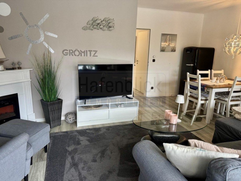 Wohnzimmer (5) Erdgeschosswohnung Gr�mitz